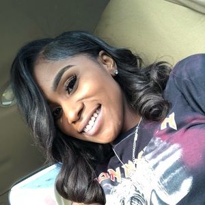 Meet your Posher, Makiy